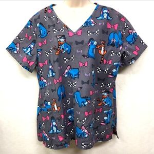 Disney Scrub Shirt Sz Large  Eeyore Tigger Piglet